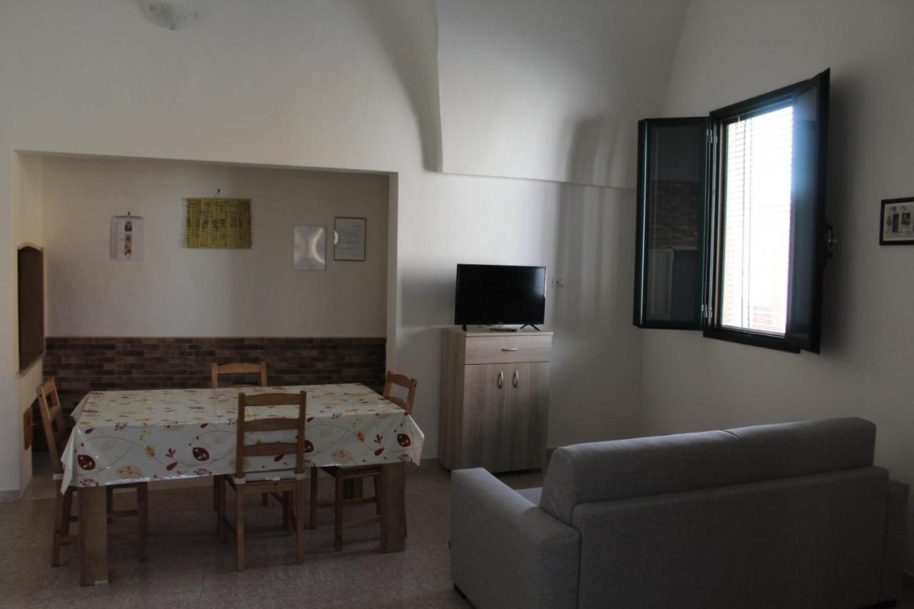 Marinella Villa Campi Salentina Exterior photo